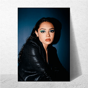 Avani Gregg: Born for the Closeup Avani Gregg Posters