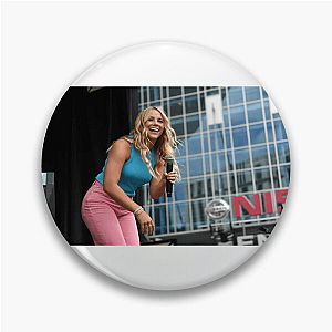 Reach for the Stars – Avery Anna Avery Anna Pins