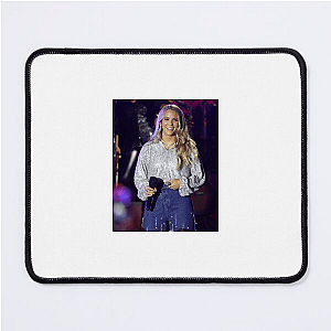 Avery Anna: Never Give Up Avery Anna Mouse Pads