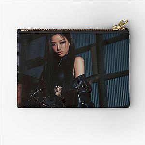 Chloe Young Zipper Pouch