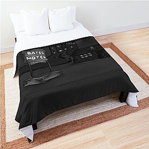 Psycho Bates Motel Horror Movie  Comforter