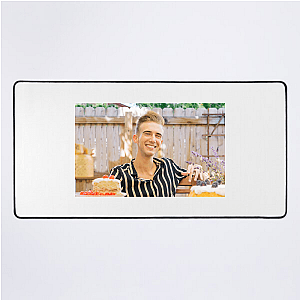 Retro Baking Icon B Dylan Hollis Mouse Pads