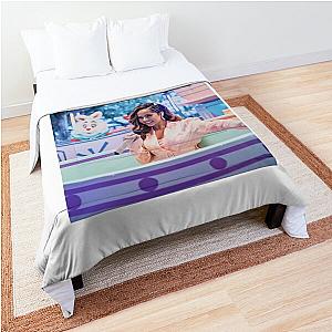 Becky G Christmas Comforter