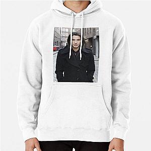 ben barnes actor Pullover Hoodie