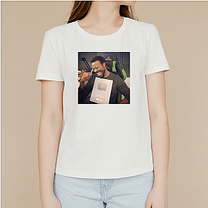 Bigbst4tz2: Epic Creations Bigbst4Tz2 T-Shirts