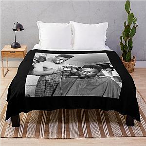 big daddy kane - haircut Throw Blanket