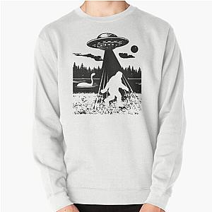Bigfoot UFO Abduction Silhouette Sasquatch Pullover Sweatshirt