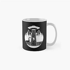 Bigfoot UFO Abduction Funny Sasquatch Loch Ness Monster Long Sleeve Classic Mug