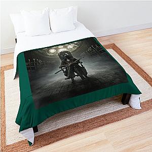 the old hunter Bloodborne   Comforter