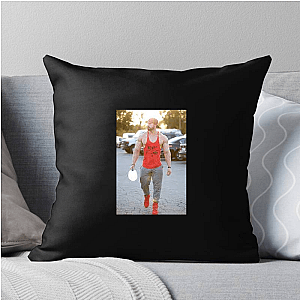 Doesn’t Quit Bradley Martyn Bradley Martyn Pillows Cover