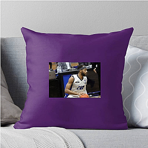 Former NBA Star Brandon Armstrong Pillows Cover