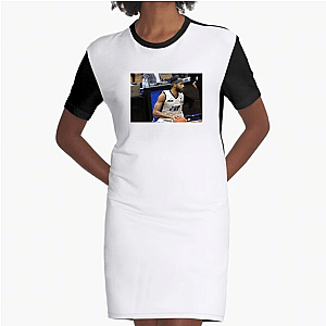 Former NBA Star Brandon Armstrong Dresses