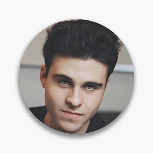 Scroll-Stopping Since Day One – Brandon Robert Brandon Robert Pins