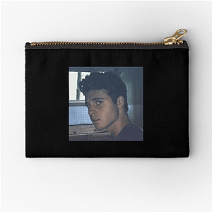 Funny Feeds Me – Brandon Robert Brandon Robert Zipper Pouches