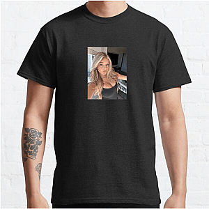 Breckie Hill TikTok Queen Breckie Hill T-Shirts