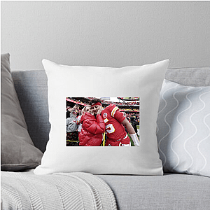 Brittany Mahomes Building History Brittany Mahomes Pillows Cover