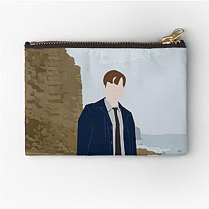 Broadchurch - Alec Hardy on the beach Zipper Pouch