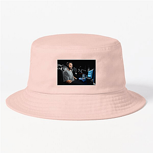 brTT Legendary Carry Br T T Hats & Caps