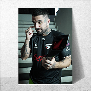 brTT Never Surrender Never Quit Br T T Posters