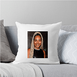 Beauty & Hustle – Simone’s Way B Simone Pillows Cover