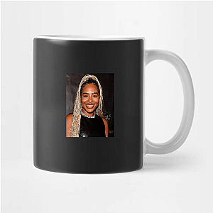 Beauty & Hustle – Simone’s Way B Simone Mugs