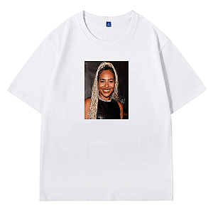 Beauty & Hustle – Simone’s Way B Simone T-Shirts