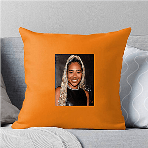 Beauty & Hustle – Simone’s Way B Simone Pillows Cover