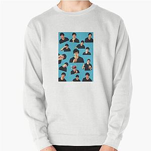 Calum Hood best cocktail chat Pullover Sweatshirt