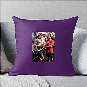 Doesn’t Quit Calum von Moger Calum Von Moger Pillows Cover