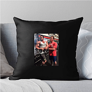 Doesn’t Quit Calum von Moger Calum Von Moger Pillows Cover