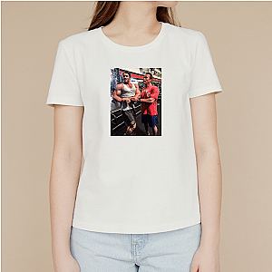 Doesn’t Quit Calum von Moger Calum Von Moger T-Shirts