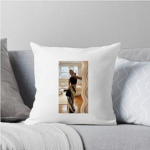Camilla Araújo Your Daily Dose Of Fun Camilla Araújo Pillows Cover