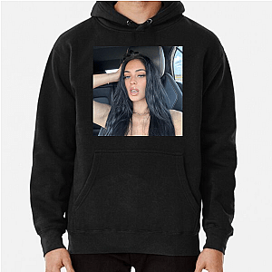 Camilla Araújo Viral Content Queen Camilla Araújo Hoodies