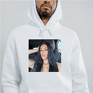 Camilla Araújo Viral Content Queen Camilla Araújo Hoodies