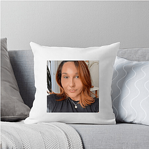 Camilla Araújo The Social Sensation Camilla Araújo Pillows Cover
