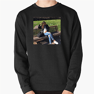 Camilla Araújo Content Creator Vibe Camilla Araújo Sweatshirts