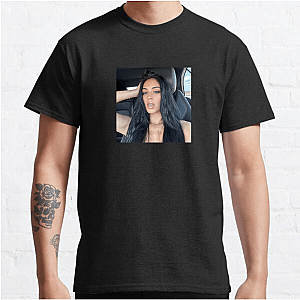 Camilla Araújo Viral Content Queen Camilla Araújo T-Shirts