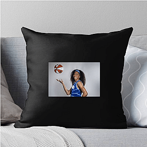 Game-Changing Playmaker Candace Parker Pillows Cover