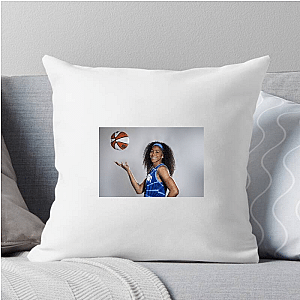 Game-Changing Playmaker Candace Parker Pillows Cover