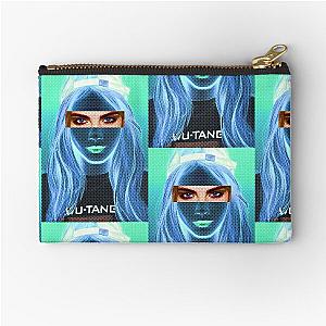 Cara Delevingne portrait 5 zipper pouch