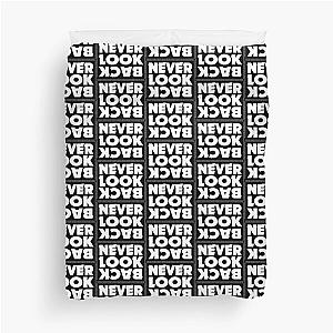Never Look Back T Shirt Cara Delevingne Meow Duvet Cover