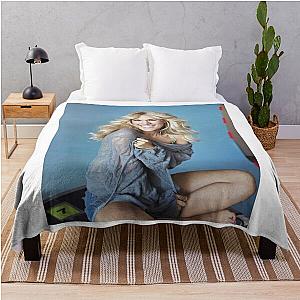 Carrie Underwood Throw Blanket