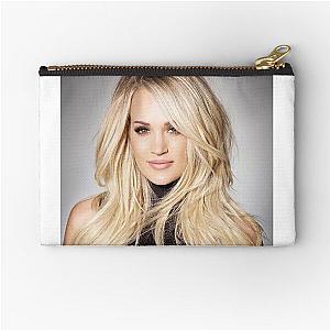 Carrie Underwood musikalisasi Zipper Pouch