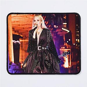 AMERICAN AWARDS BY CARRIE UNDERWOOD Mouse Pad