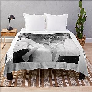 Celine Dion Cool Style With Black White Throw Blanket