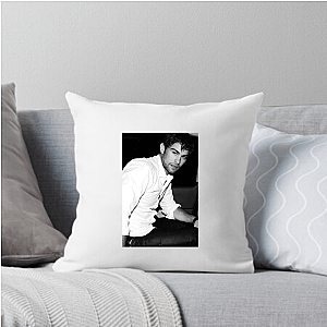 Chace Crawford Unforgettable Presence Chace Crawford Pillows Cover