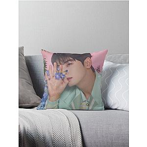 Cha Eun Woo - V1 Throw Pillow