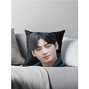 Cha Eun Woo - V18 Throw Pillow