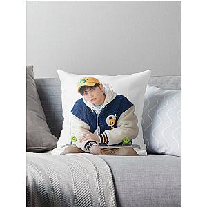 of cha eun woo Throw Pillow