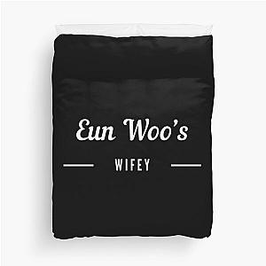 Cha Eun Woo wifey Duvet Cover